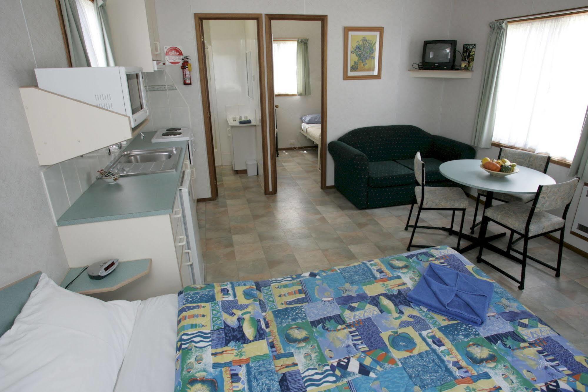 Big4 Port Fairy Holiday Park Extérieur photo