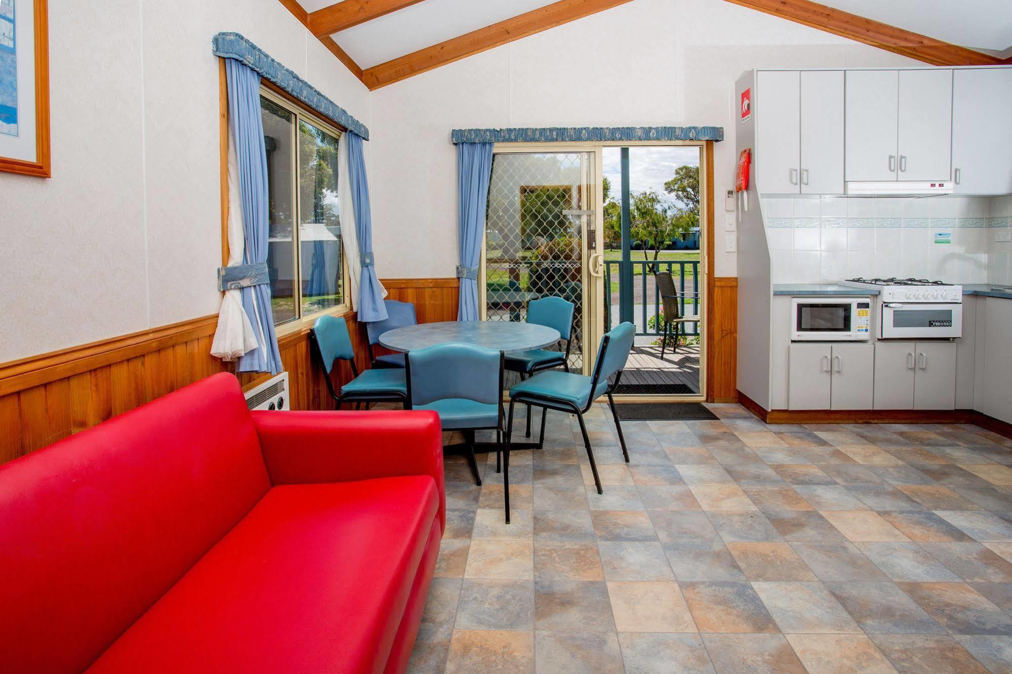 Big4 Port Fairy Holiday Park Extérieur photo